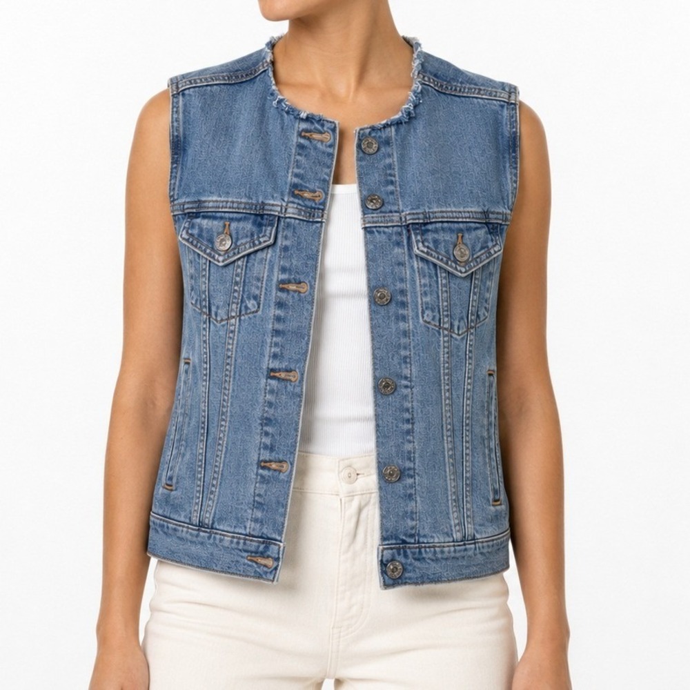 Levis Denim Trucker Vest Women XS Blue Raw Edge Frayed Neckline Casual Boho